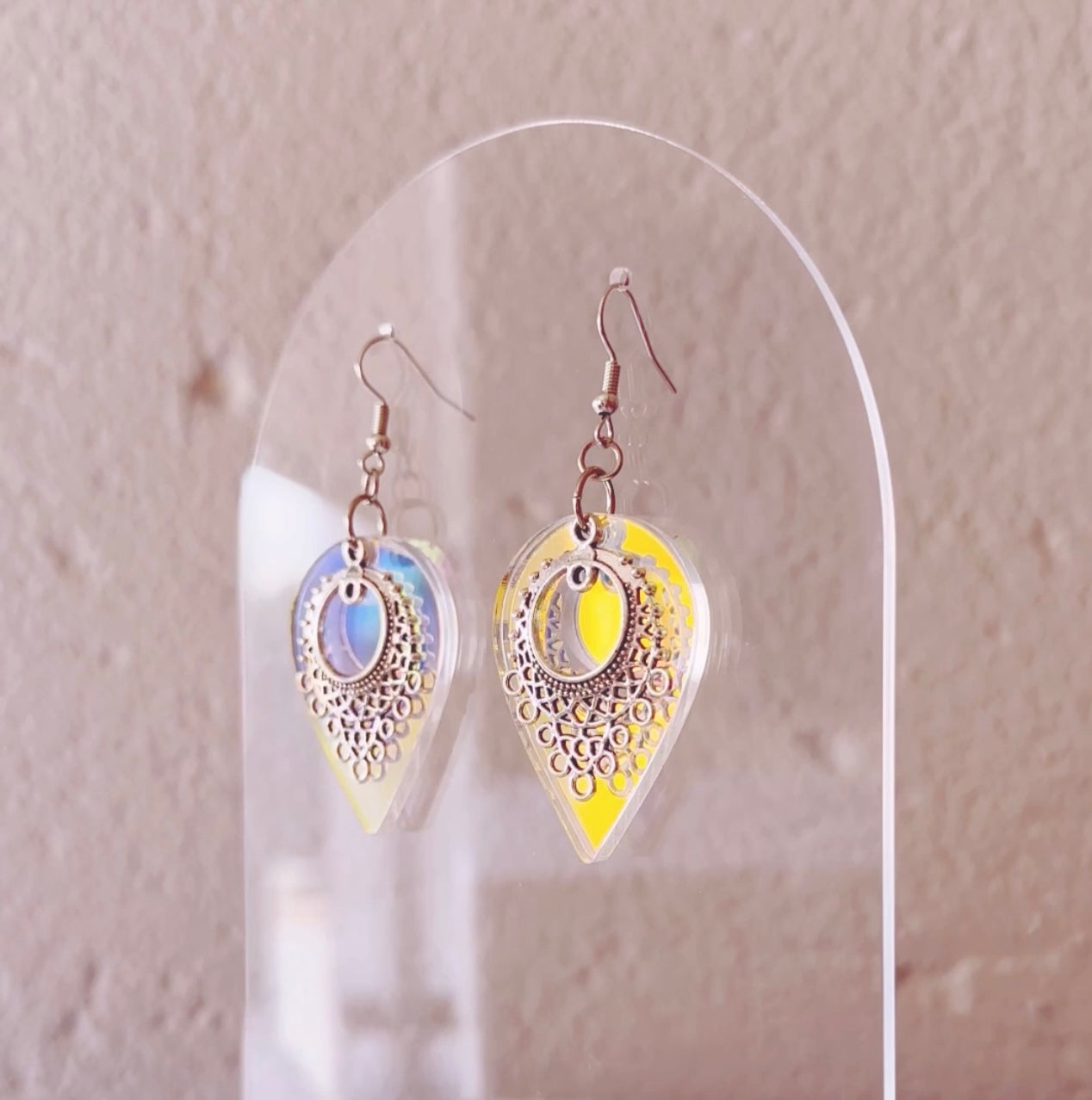 Claire earring