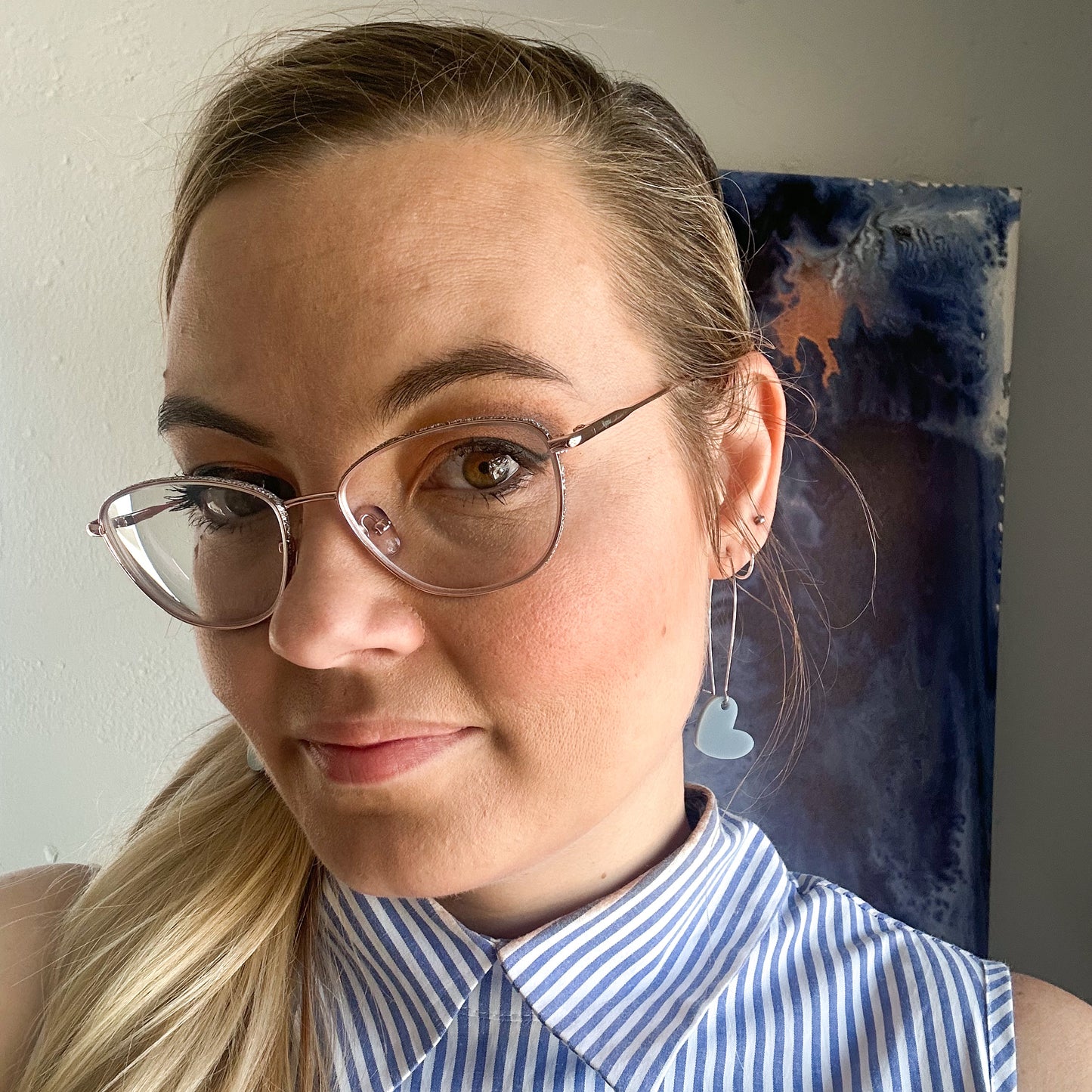 Hanging heart earrings