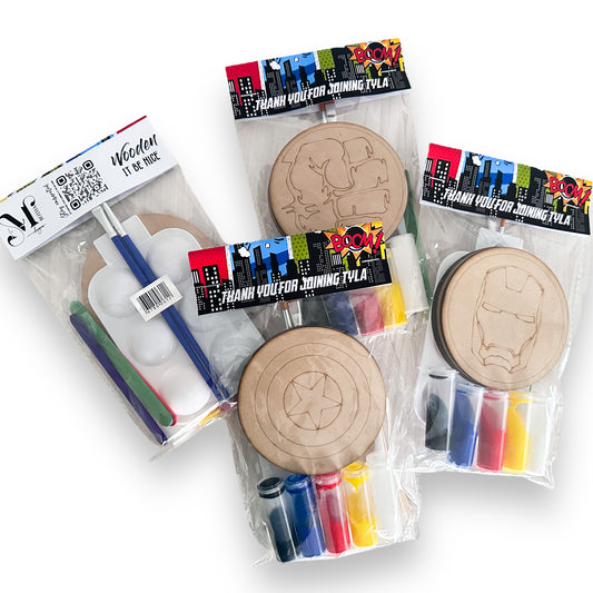 Small wooden paint kits